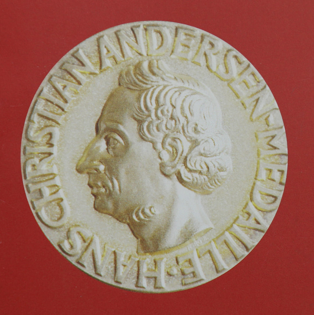 Золотая медаль Х. К. Андерсена.